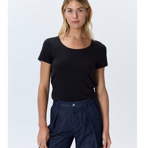 Quince Scoop Neck Tee M Cotton Modal Black Minimalist Wrinkle Resistant Basic - Picture 1 of 10